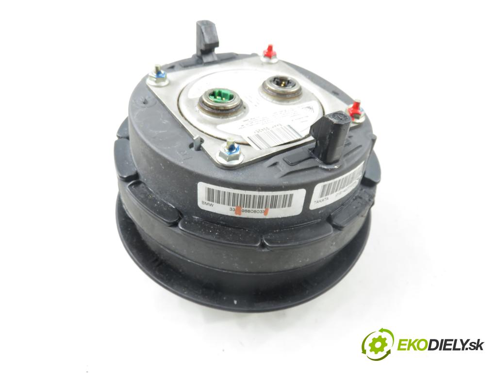BMW 5 Touring (E39) KOMBI 2001 135,00 530 d - M57 D30 (306D1) 2926,00 AirBag air BAG volantu 9680803
