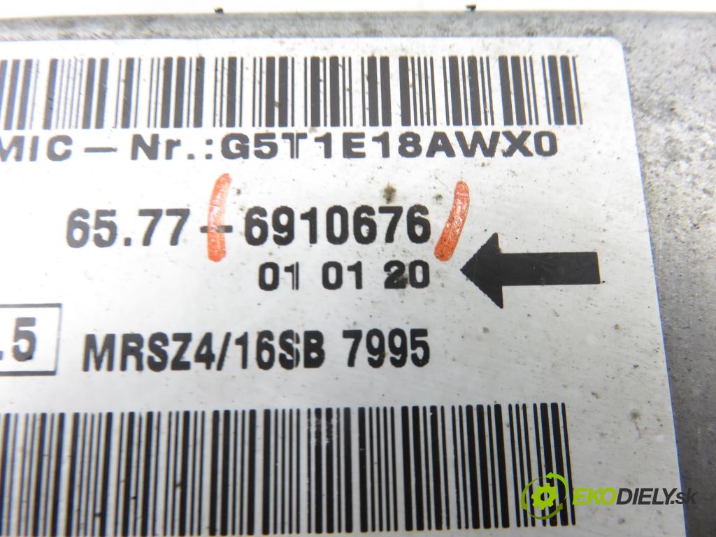 BMW 5 Touring (E39) KOMBI 2001 135,00 530 d - M57 D30 (306D1) 2926,00 MODUL air BAG 6910676