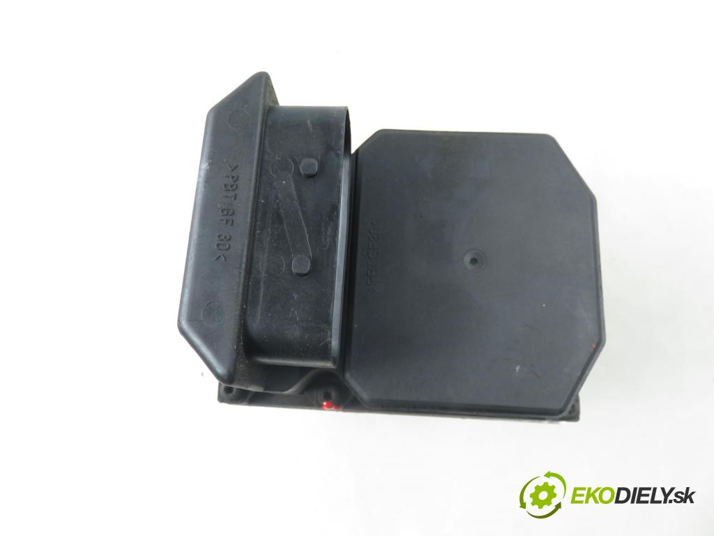 BMW 5 Touring (E39) KOMBI 2001 135,00 530 d - M57 D30 (306D1) 2926,00 pumpa ABS 0265900001 ; 6756342 ; 0265223001 (Pumpa ABS)