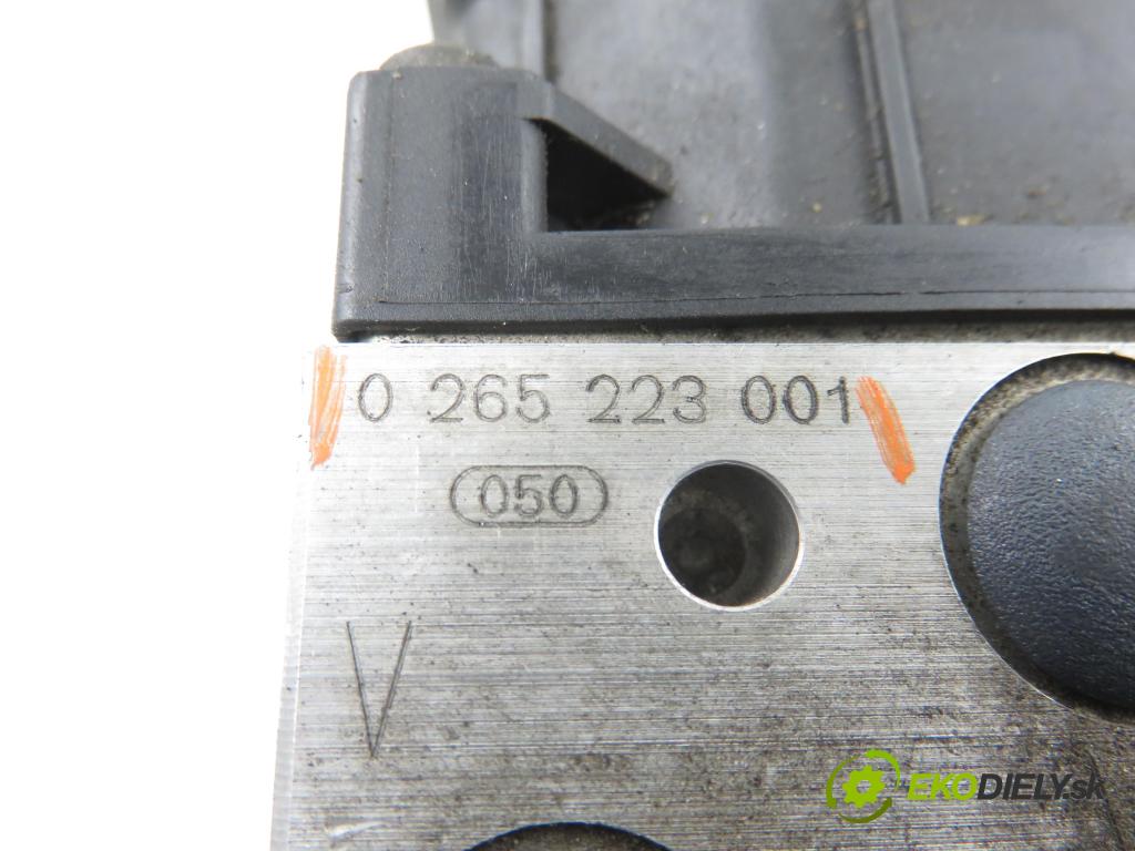 BMW 5 Touring (E39) KOMBI 2001 135,00 530 d - M57 D30 (306D1) 2926,00 pumpa ABS 0265900001 ; 6756342 ; 0265223001 (Pumpa ABS)