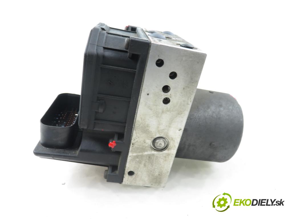 BMW 5 Touring (E39) KOMBI 2001 135,00 530 d - M57 D30 (306D1) 2926,00 pumpa ABS 0265900001 ; 6756342 ; 0265223001 (Pumpa ABS)