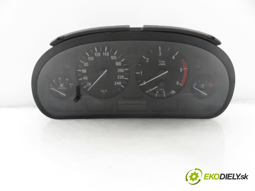 BMW 5 Touring (E39) KOMBI 2001 135,00 530 d - M57 D30 (306D1) 2926,00 prístrojovka elektrický 6907018