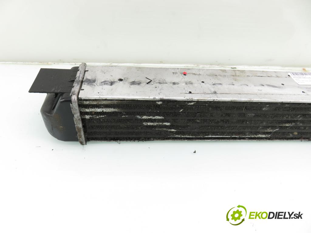 BMW 5 Touring (E39) KOMBI 2001 135,00 530 d - M57 D30 (306D1) 2926,00 chladič intercooler 