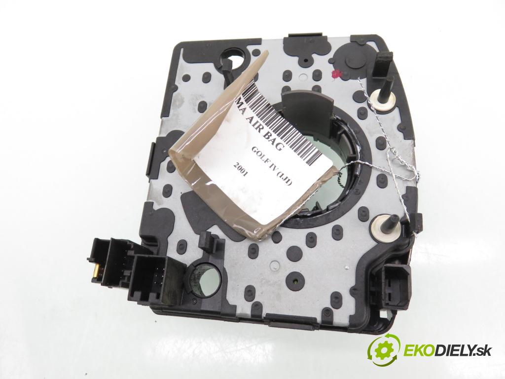 VW GOLF IV (1J1) HB 2001 74,00 1.6 - APF 1595,00 PÁSKA: air BAG 1J0959654J