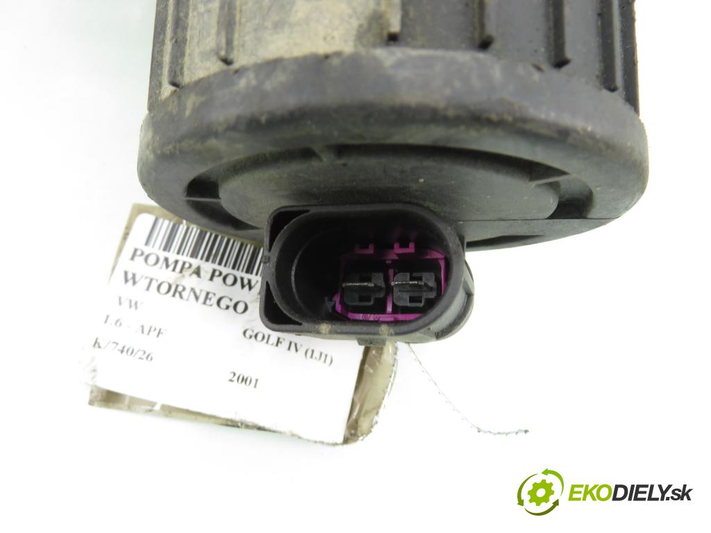 VW GOLF IV (1J1) HB 2001 74,00 1.6 - APF 1595,00 Pumpa vzduchu 72273803 ; 06A959253B ; 06A131333C