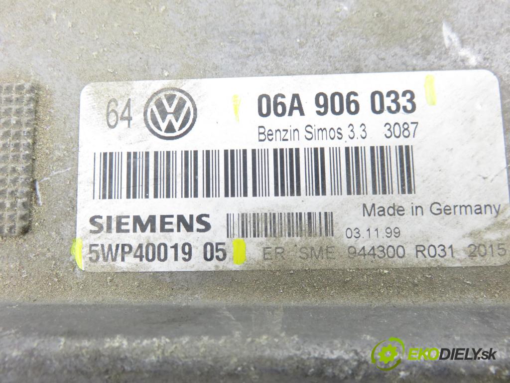 VW GOLF IV (1J1) HB 2001 74,00 1.6 - APF 1595,00 řídící jednotka motora 5WP4001905 ; 06A906033