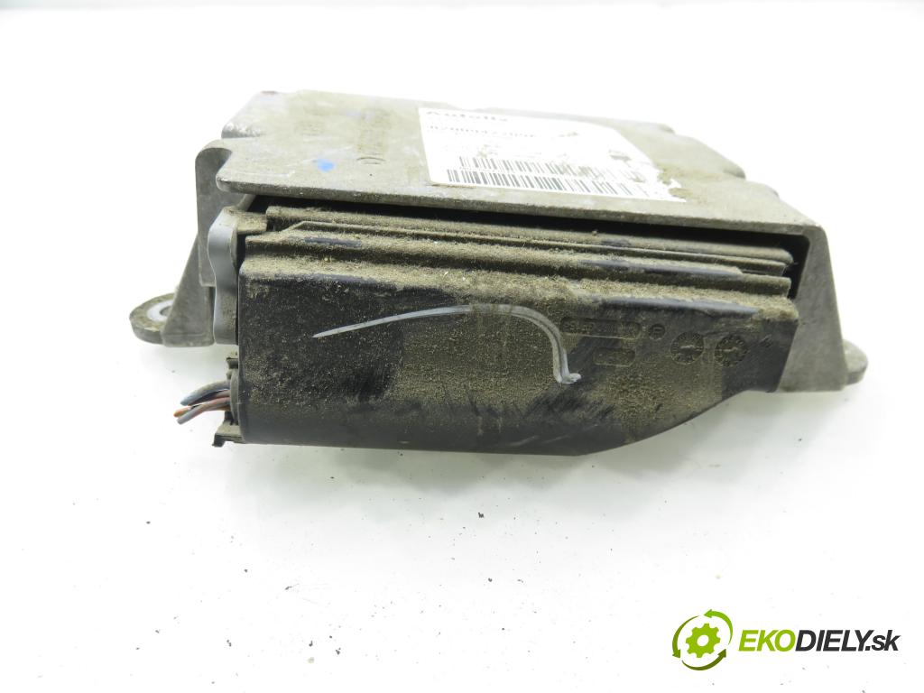 RENAULT MASTER III Skrzynia (FV) FURGON 2012 92,00 2.3 dCi 125 FWD (FV0C, FV0D) - M9T 676 2298,00 MODUL air BAG 8200942209A ; 611136500