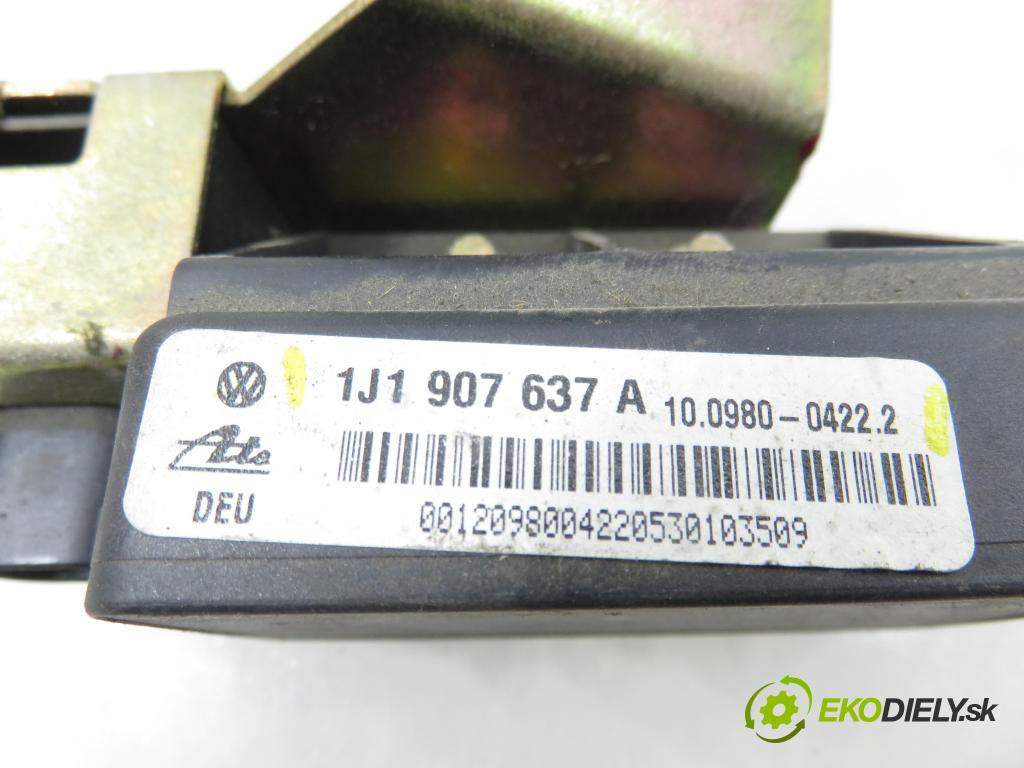 VW GOLF IV (1J1) HB 2000 66,00 1.9 TDI 90 - ALH 1896,00 snímač ESP 1J0907657A ; 1J1907637A ; 1J0907651A