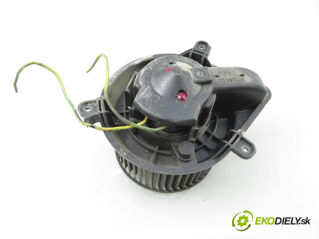 RENAULT MASTER II Platforma / podwozie (ED/HD/UD) KABINA/PLATFORMA 2000 59,00 2.5 D - S8U 770 2499,00 ventilátor větráku 133884M