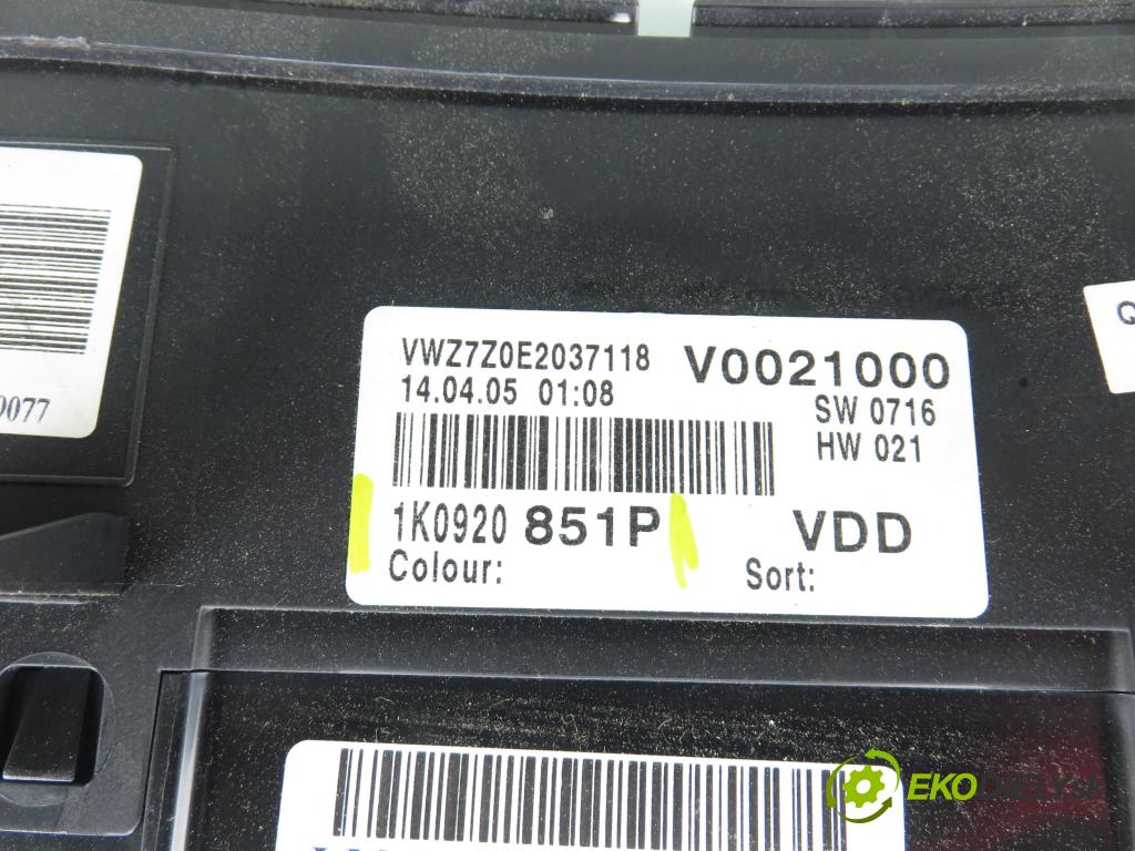 VW GOLF V (1K1) HB 2005 77,00 1.9 TDI PD 105 - BKC 1896,00 prístrojovka elektrický 1K0920851P