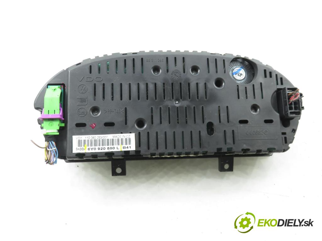SKODA FABIA I SEDAN (6Y3) SEDAN 2004 55,00 1.4 16V - BBY 1390,00 Prístrojovka elektrický 6Y0920880L