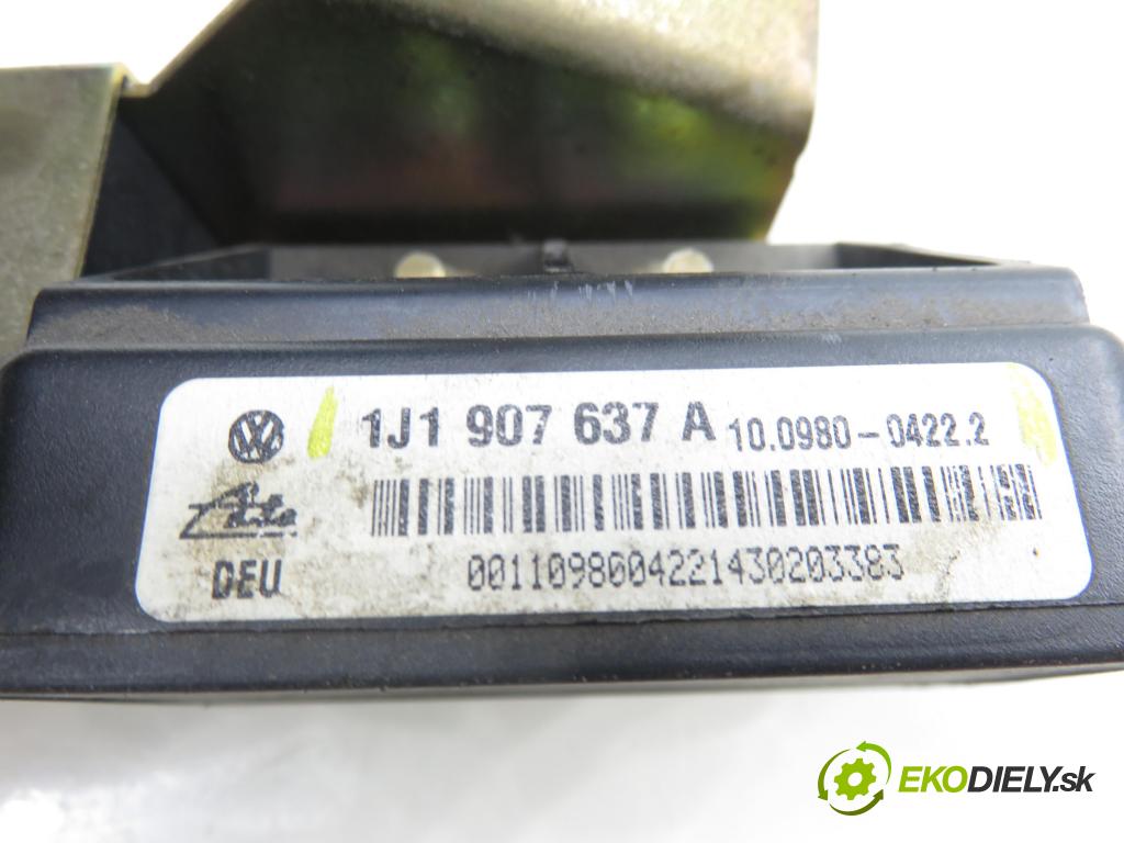 AUDI A3 (8L1) HB 2000 81,00 1.9 TDI 110 - AHF 1896,00 snímač ESP 1J0907657A ; 1J1907637A ; 1J0907651A