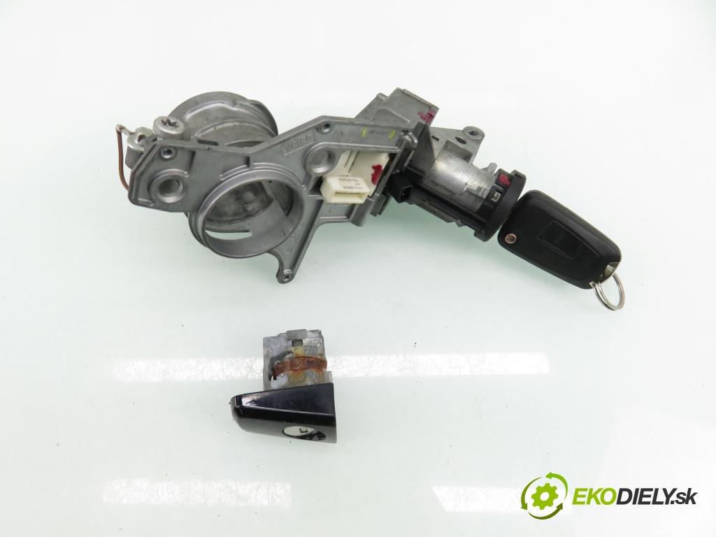 OPEL ASTRA H (A04) HB 2004 59,00 1.7 CDTI - Z 17 DTL 1686,00 spinačka / zámky 93181315 ; 2421430 ; N0501881