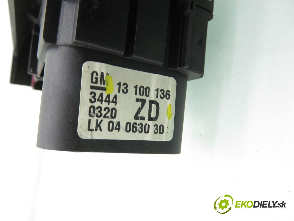 OPEL ASTRA H (A04) HB 2004 59,00 1.7 CDTI - Z 17 DTL 1686,00 prepínač svetlá 13100136ZD