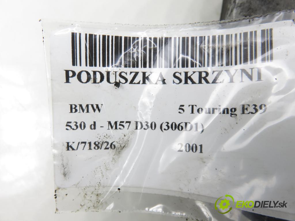 BMW 5 Touring (E39) KOMBI 2001 135,00 530 d - M57 D30 (306D1) 2926,00 Uchytenie prevodovky 1096106