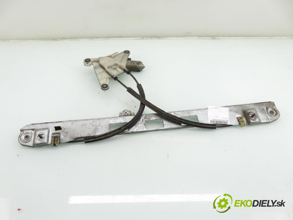 RENAULT MASTER III Skrzynia (FV) FURGON 2012 92,00 2.3 dCi 125 FWD (FV0C, FV0D) - M9T 676 2298,00 mechanismus oken 807210008R ; 128001032
