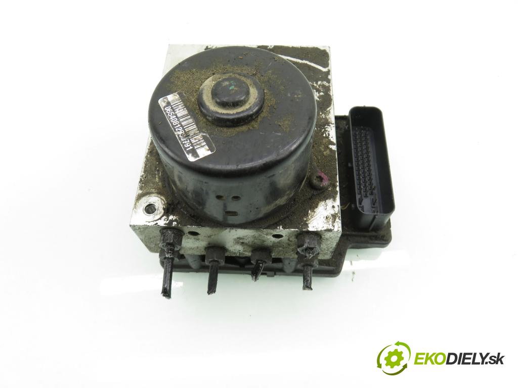 VW GOLF IV (1J1) HB 2001 74,00 1.6 - APF 1595,00 pumpa ABS 10094703073 ; 1C0907379 ; 6X0614517 (Pumpa ABS)