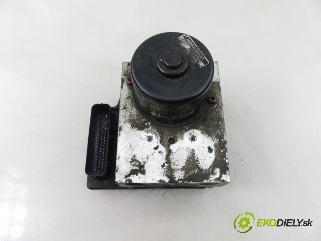 VW GOLF IV (1J1) HB 2000 66,00 1.9 TDI 90 - ALH 1896,00 pumpa ABS 10094703073 ; 1C0907379 ; 6X0614517 (Pumpa ABS)