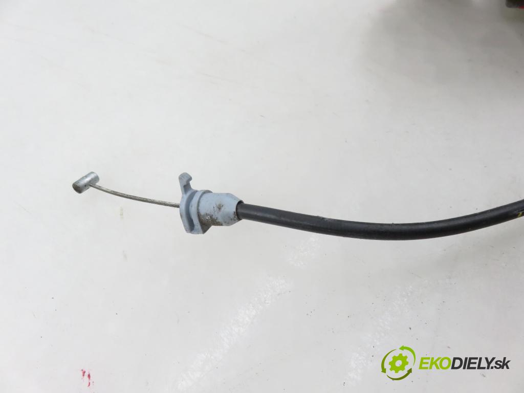 CITROEN C4 I (LC_) HB 2004 80,00 1.6 HDi 109 - 9HZ (DV6TED4) 1560,00 zámok 9647172780F