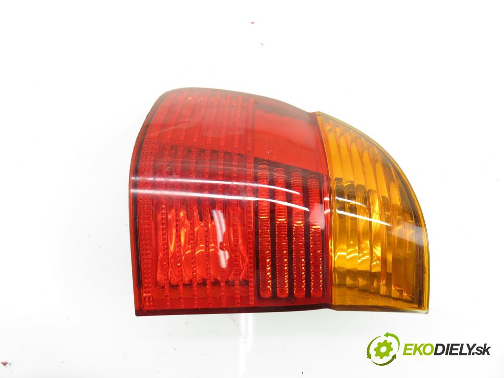 BMW 5 Touring (E39) KOMBI 2001 135,00 530 d - M57 D30 (306D1) 2926,00 Svetlo ľavé zadné 6900213