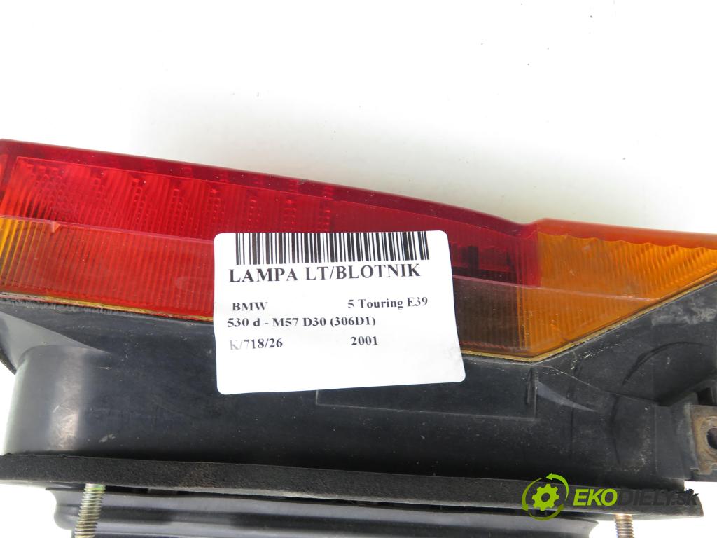 BMW 5 Touring (E39) KOMBI 2001 135,00 530 d - M57 D30 (306D1) 2926,00 Svetlo ľavé zadné 6900213