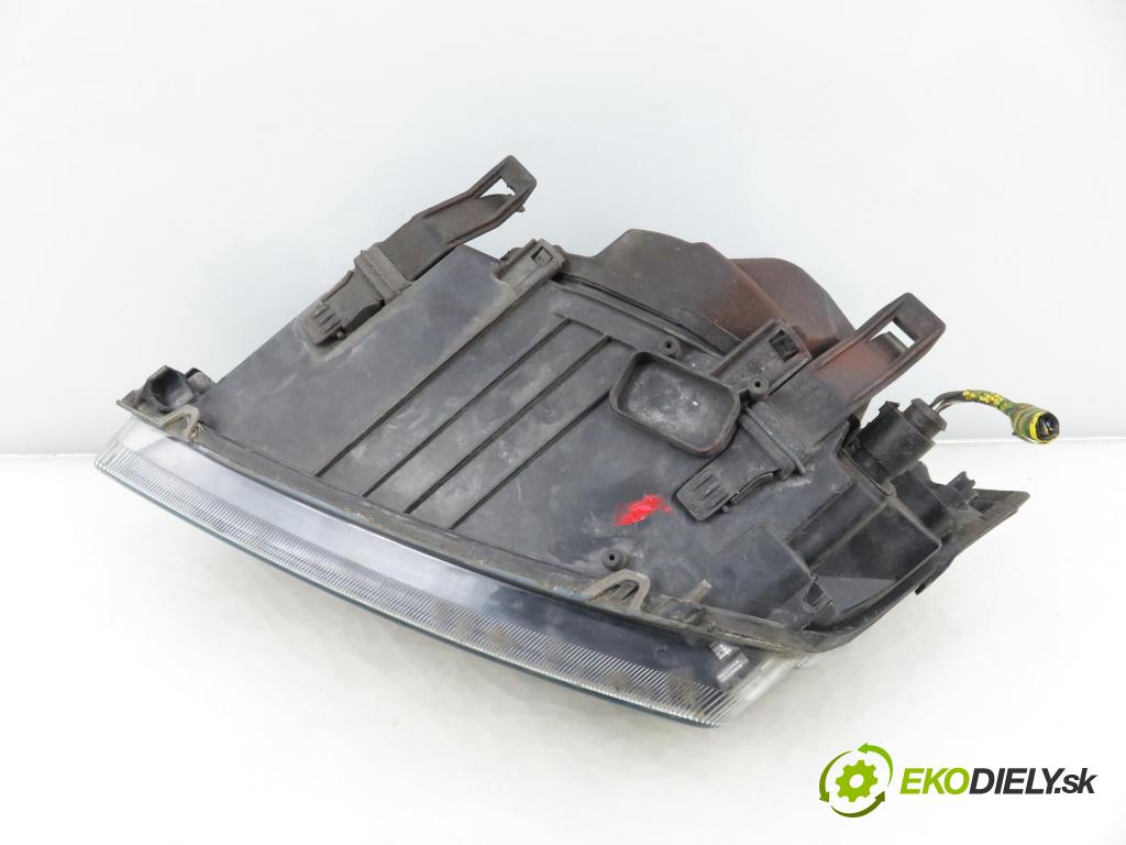 FORD FOCUS II (DA_, HCP) HB 2005 100,00 2.0 TDCi - G6DD 1997,00 Svetlo PP 4M5113W029JB