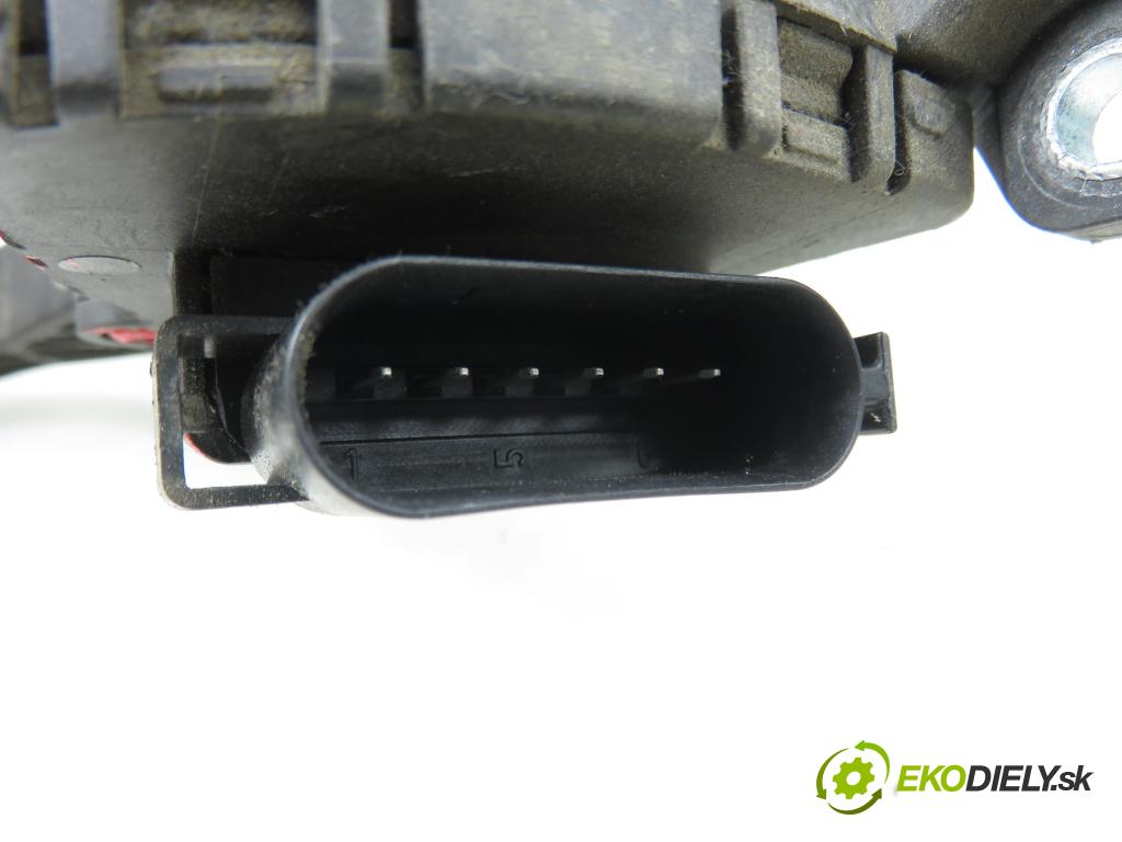FORD FOCUS II (DA_, HCP) HB 2005 100,00 2.0 TDCi - G6DD 1997,00 Potenciometer plynu 6PV00864101 ; 4M519F836AH (Potenciometer plynového pedálu)
