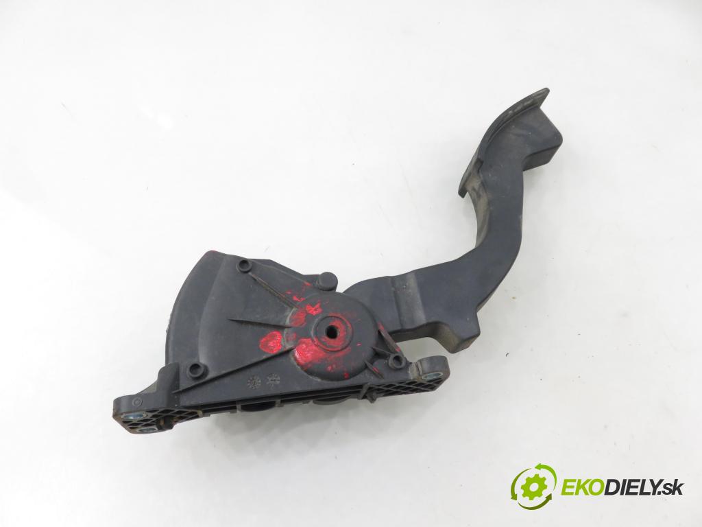 FORD FOCUS II (DA_, HCP) HB 2005 100,00 2.0 TDCi - G6DD 1997,00 Potenciometer plynu 6PV00864101 ; 4M519F836AH (Potenciometer plynového pedálu)