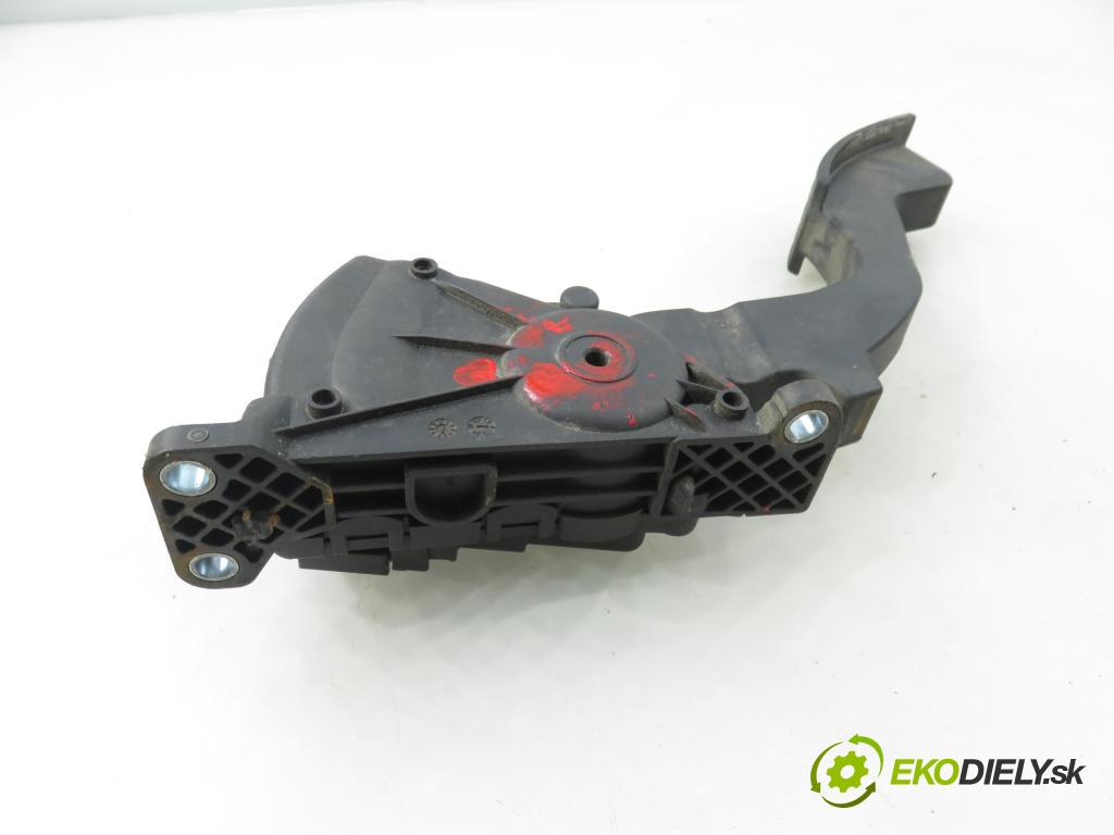 FORD FOCUS II (DA_, HCP) HB 2005 100,00 2.0 TDCi - G6DD 1997,00 Potenciometer plynu 6PV00864101 ; 4M519F836AH (Potenciometer plynového pedálu)