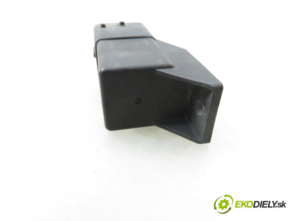 FORD FOCUS II (DA_, HCP) HB 2005 100,00 2.0 TDCi - G6DD 1997,00 RELÉ: JÚN: 3M5T12A343AA ; 51252003