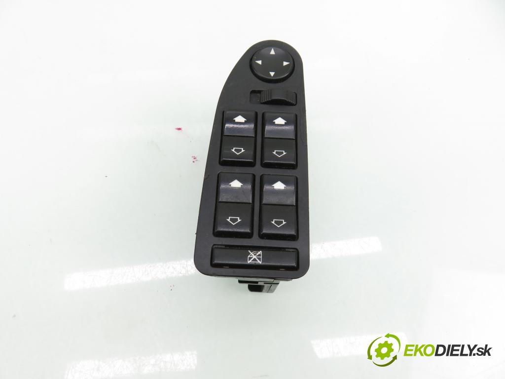 BMW 5 Touring (E39) KOMBI 2001 135,00 530 d - M57 D30 (306D1) 2926,00 Panel ovládania okien 6904306