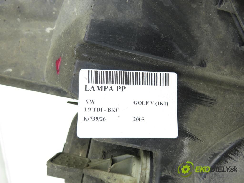 VW GOLF V (1K1) HB 2005 77,00 1.9 TDI PD 105 - BKC 1896,00 Svetlo PP 1K6941006N