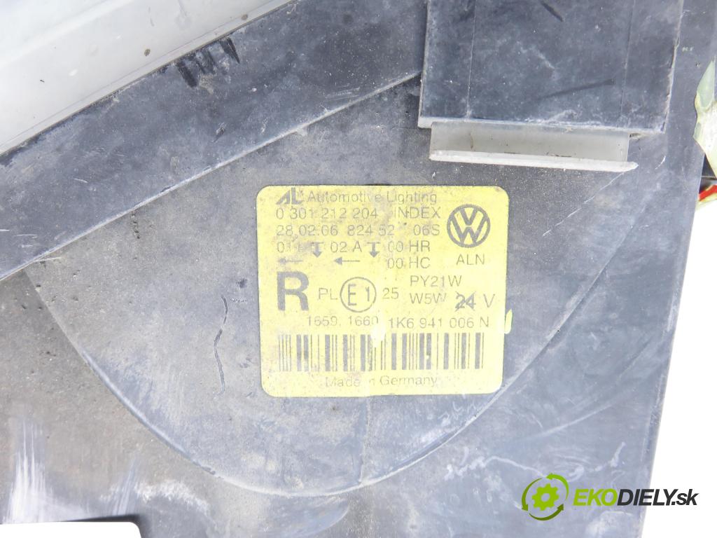 VW GOLF V (1K1) HB 2005 77,00 1.9 TDI PD 105 - BKC 1896,00 Svetlo PP 1K6941006N