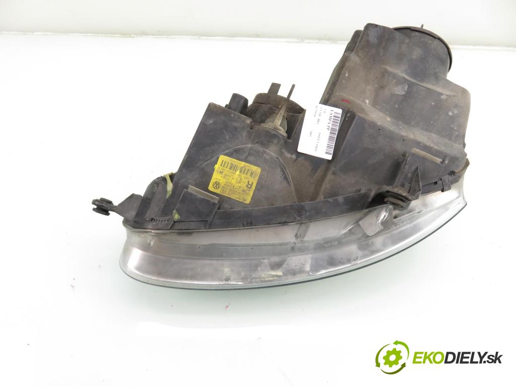 VW GOLF V (1K1) HB 2005 77,00 1.9 TDI PD 105 - BKC 1896,00 Svetlo PP 1K6941006N