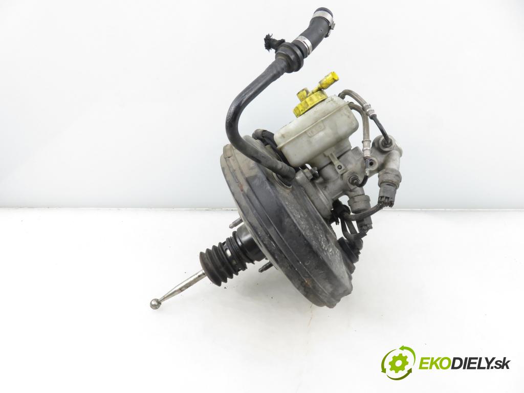 AUDI A3 (8L1) HB 2000 81,00 1.9 TDI 110 - AHF 1896,00 posilovač 03786404014 (Servočerpadlo)