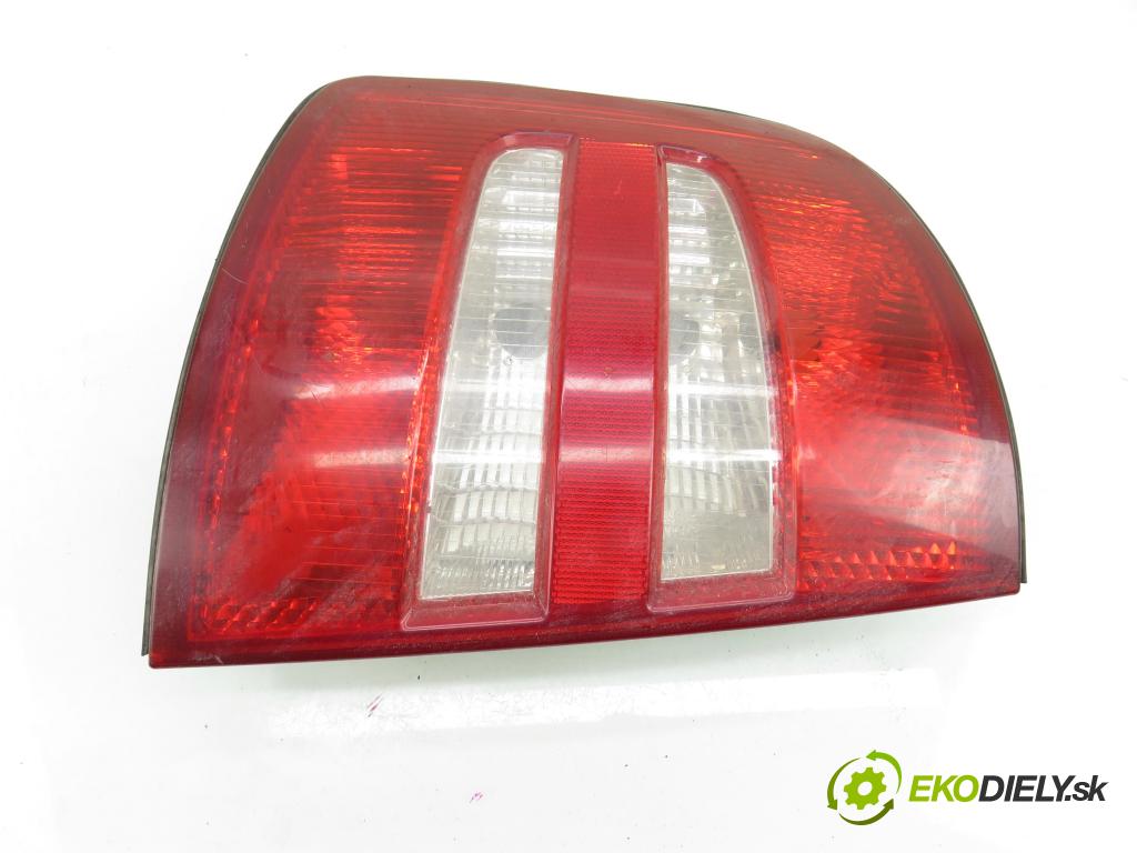 SKODA FABIA I SEDAN (6Y3) SEDAN 2004 55,00 1.4 16V - BBY 1390,00 Svetlo ľavé zadné 6Y9945095B ; 6Y9945111B