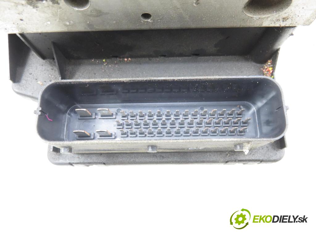 AUDI A3 (8L1) HB 2000 81,00 1.9 TDI 110 - AHF 1896,00 Pumpa ABS 10094703073 ; 1C0907379 ; 10020402224 (Pumpa ABS)