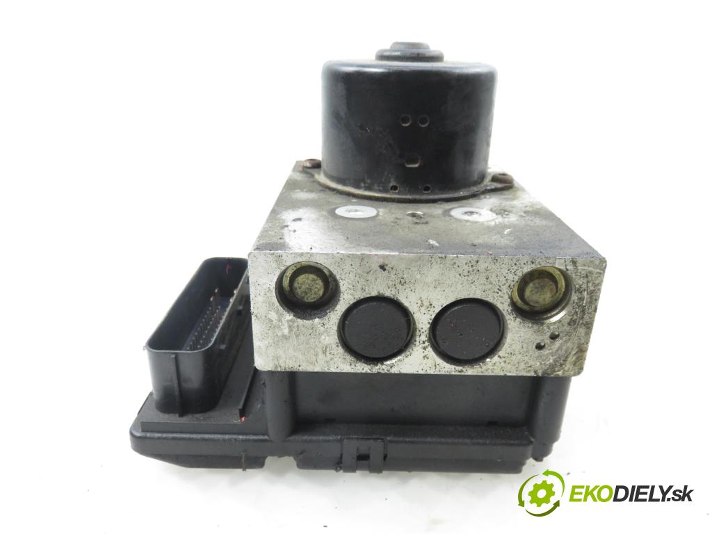 AUDI A3 (8L1) HB 2000 81,00 1.9 TDI 110 - AHF 1896,00 Pumpa ABS 10094703073 ; 1C0907379 ; 10020402224 (Pumpa ABS)