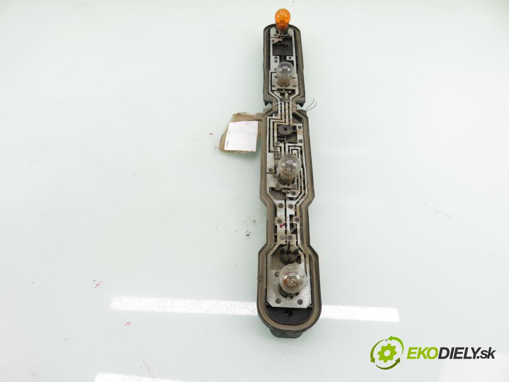 RENAULT MASTER III Skrzynia (FV) FURGON 2011 92,00 2.3 dCi 125 FWD (FV0C, FV0D) - M9T 676 2298,00 vložka svetla pravy zadné 17109800