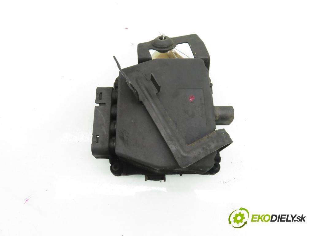 VW GOLF V (1K1) HB 2005 77,00 1.9 TDI PD 105 - BKC 1896,00 VENTIL: magnetický 6Q0906625E