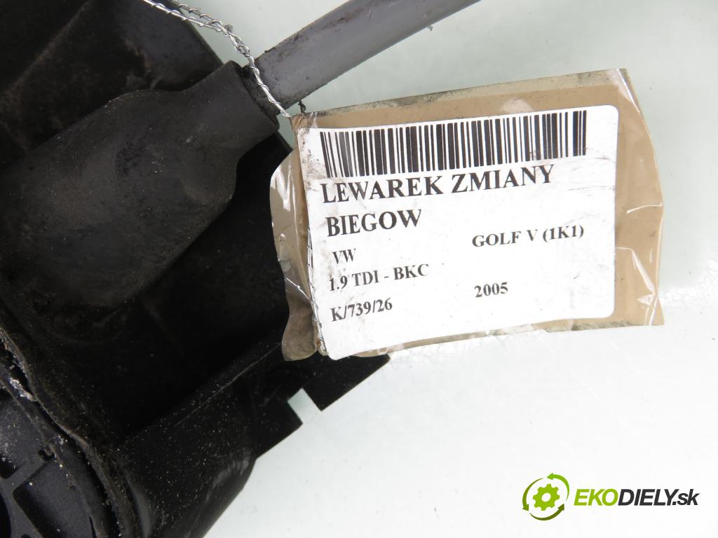 VW GOLF V (1K1) HB 2005 77,00 1.9 TDI PD 105 - BKC 1896,00 ZVEDÁK: 1K1713025L