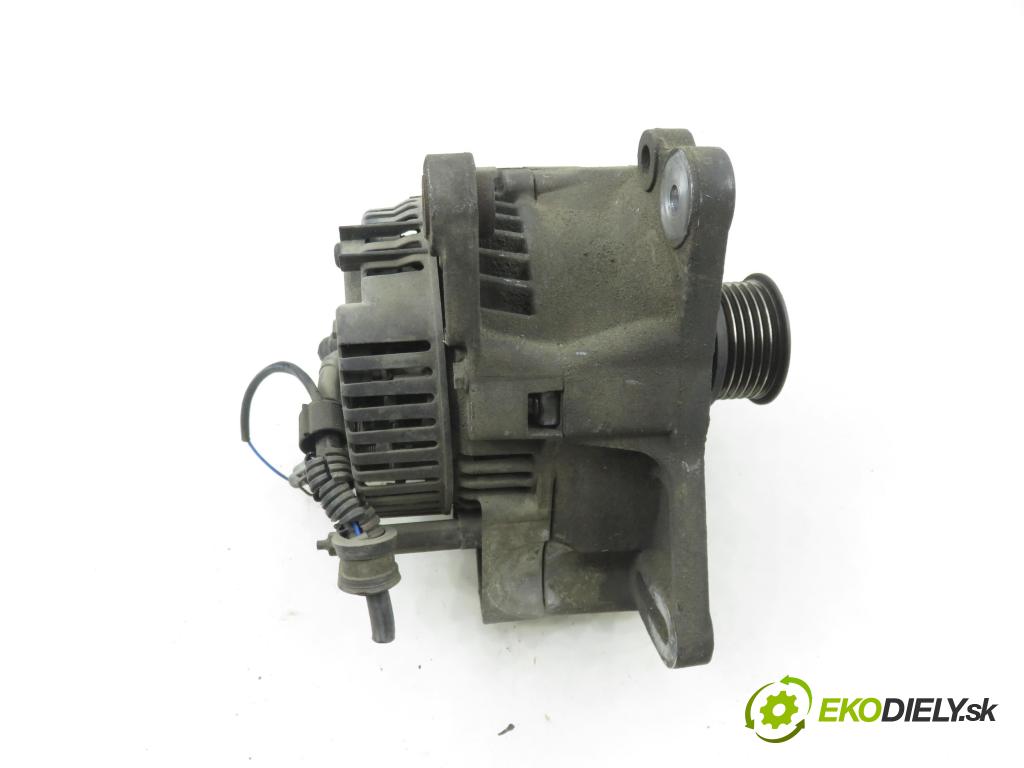 VW POLO (6N1) HB 1998 44,00 1.4 60 1390,00 Alternátor 030903023E ; 2541821C (Alternátor)