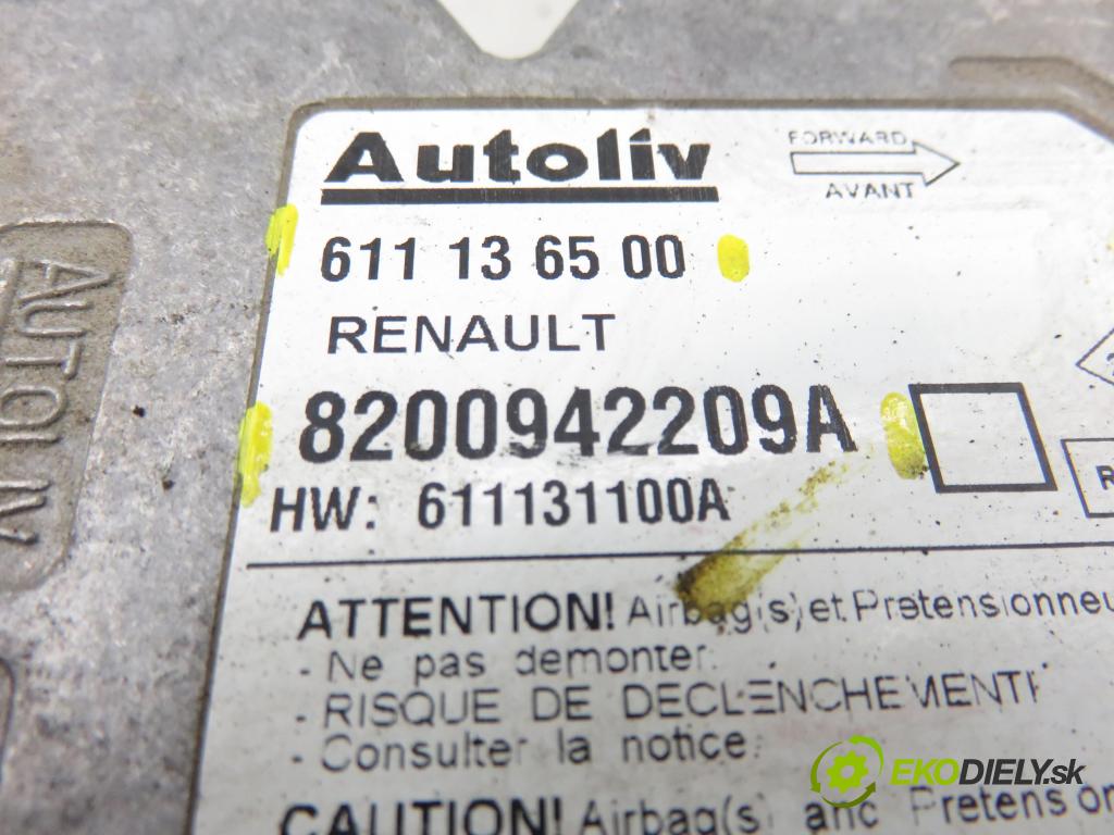 RENAULT MASTER III Skrzynia (FV) FURGON 2011 92,00 2.3 dCi 125 FWD (FV0C, FV0D) - M9T 676 2298,00 MODUL air BAG 8200942209A ; 611136500