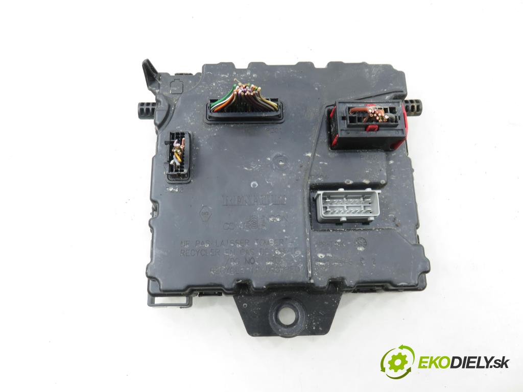 RENAULT MASTER III Skrzynia (FV) FURGON 2011 92,00 2.3 dCi 125 FWD (FV0C, FV0D) - M9T 676 2298,00 MODUL BCM 284B18927R ; 284B18927RB