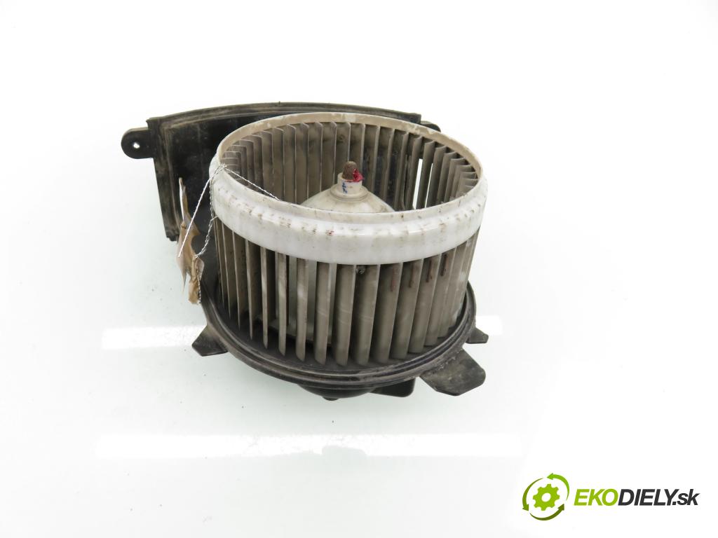 RENAULT MASTER III Skrzynia (FV) FURGON 2012 92,00 2.3 dCi 125 FWD (FV0C, FV0D) - M9T 676 2298,00 Ventilátor vetráku 5F2130100