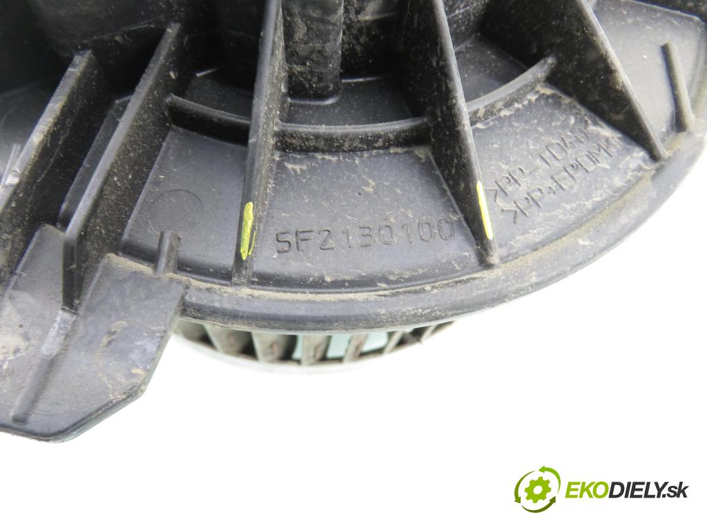 RENAULT MASTER III Skrzynia (FV) FURGON 2012 92,00 2.3 dCi 125 FWD (FV0C, FV0D) - M9T 676 2298,00 Ventilátor vetráku 5F2130100