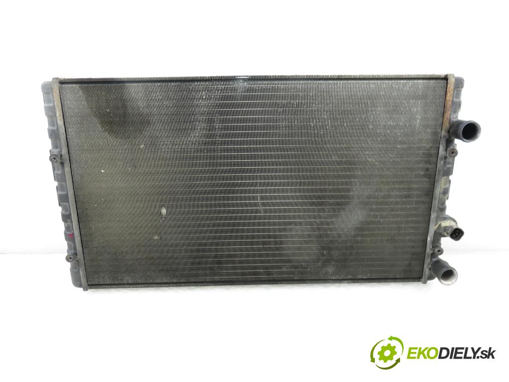 VW POLO (6N2) HB 1999 74,00 1.4 16V - AFK 1390,00 chladič vody 6N0121201C ; 850984P