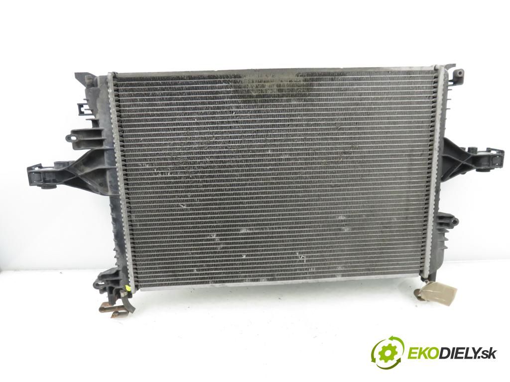 VOLVO V70 II SW (285) KOMBI 2007 136,00 2.4 D5 - D 5244 T4 2400,00 chladič vody 30792470