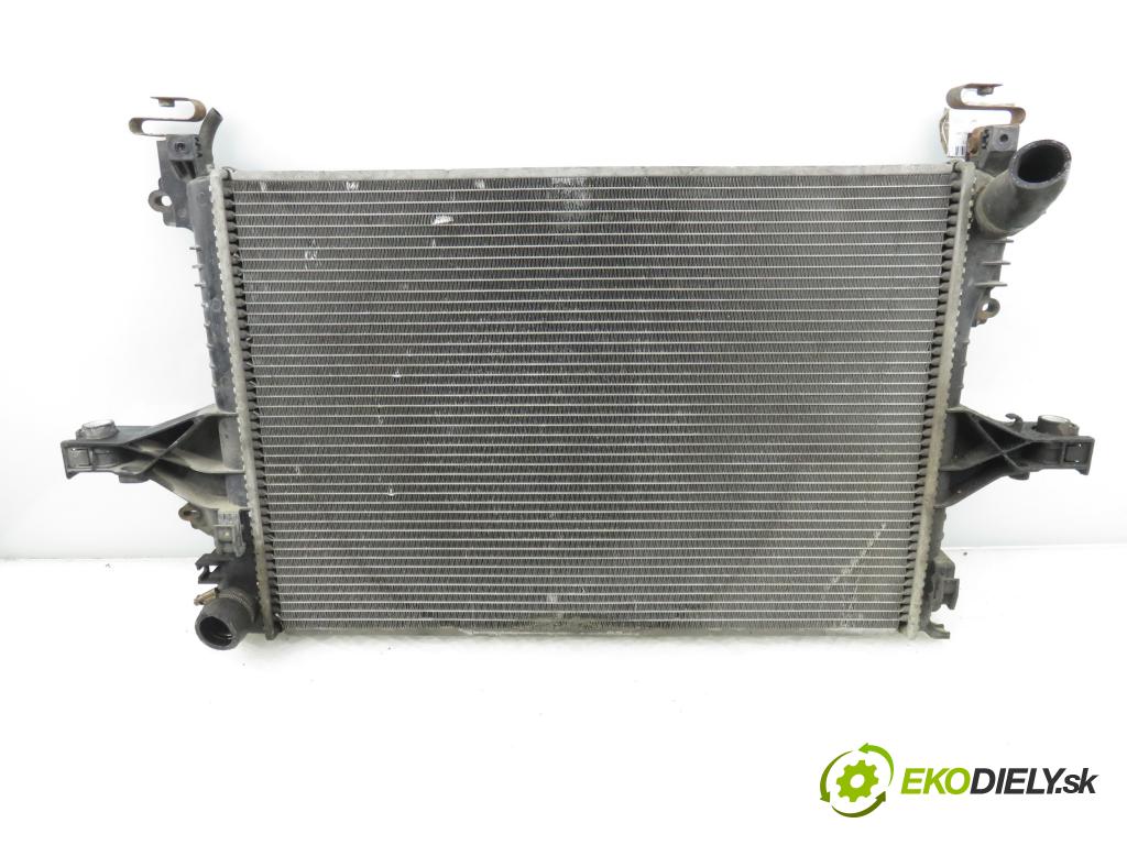 VOLVO V70 II SW (285) KOMBI 2007 136,00 2.4 D5 - D 5244 T4 2400,00 chladič vody 30792470