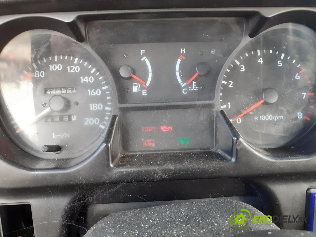 HYUNDAI GALLOPER II (JK-01) TERENOWY 1999 104,00 3.0 V6 - G6AT 2972,00 prístrojovka elektrický